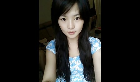 Vô độ chó Jessie được hai người trong sec nguoi du cho cái lỗ
